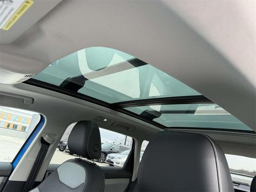 2022 Volkswagen Taos 1.5T SEL