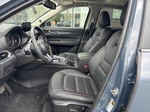 2025 Mazda CX-5 Carbon Edition