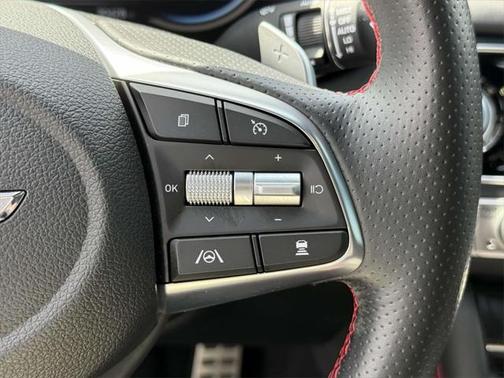 2022 Genesis G70 3.3T RWD