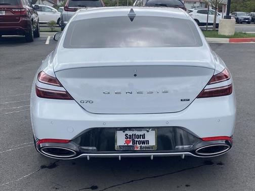 2022 Genesis G70 3.3T RWD