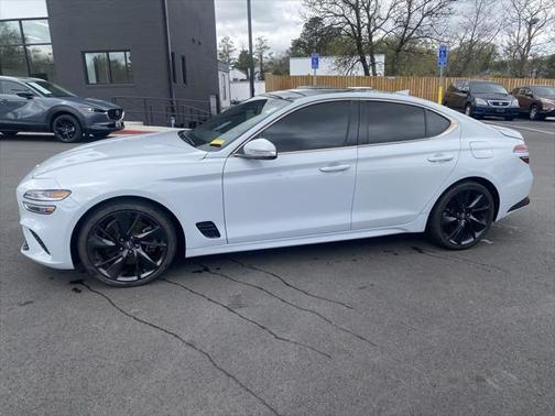 2022 Genesis G70 3.3T RWD