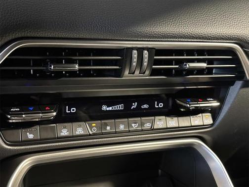 2025 Mazda CX-70 PHEV Premium Package
