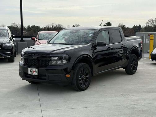 Shadow Black 2024 Ford Maverick XLT