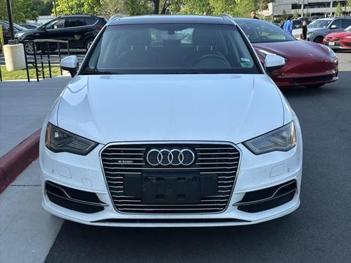 2016 Audi A3 e-tron 1.4T Tech Premium Plus