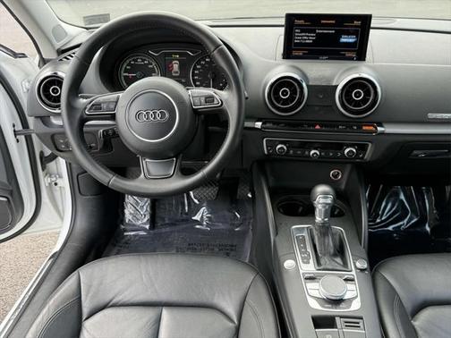 2016 Audi A3 e-tron 1.4T Tech Premium Plus