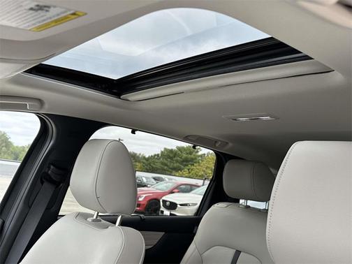 2024 Mazda CX-90 PHEV Preferred