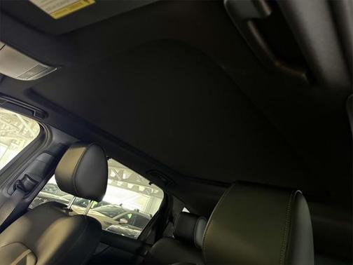 2025 Mazda CX-90 PHEV Premium Plus