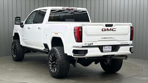 2024 GMC Sierra 3500 Denali