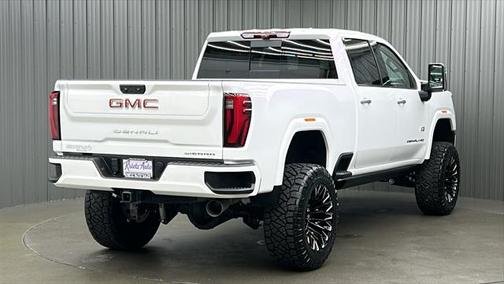 2024 GMC Sierra 3500 Denali