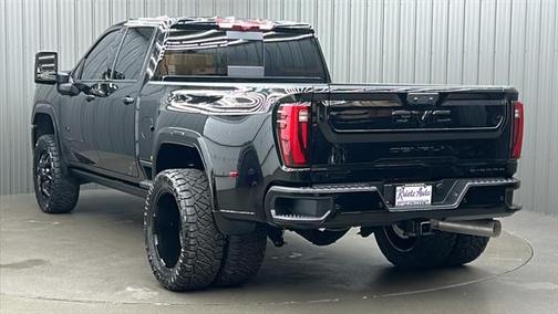2025 GMC Sierra 3500 Denali