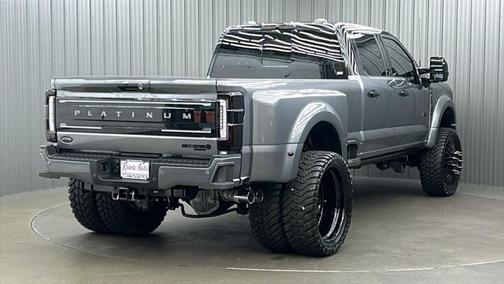 2024 Ford F-450 Platinum