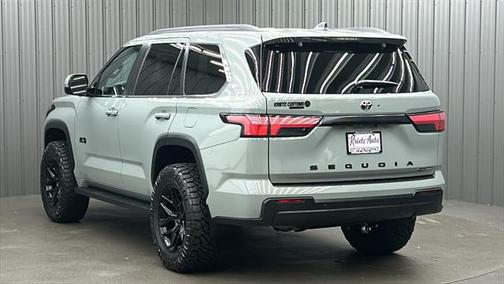 2025 Toyota Sequoia SR5