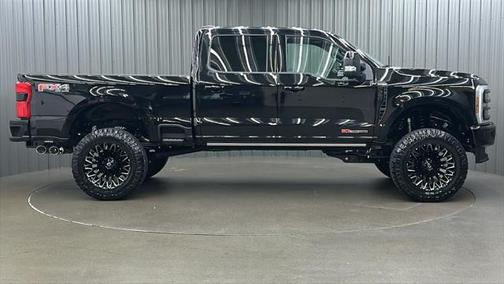 2025 Ford F-350 Platinum