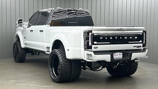2025 Ford F-450 Platinum