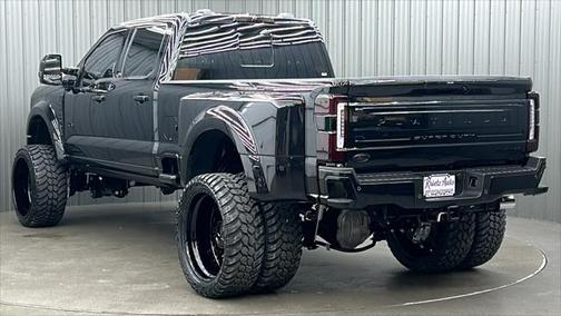 2024 Ford F-450 Platinum