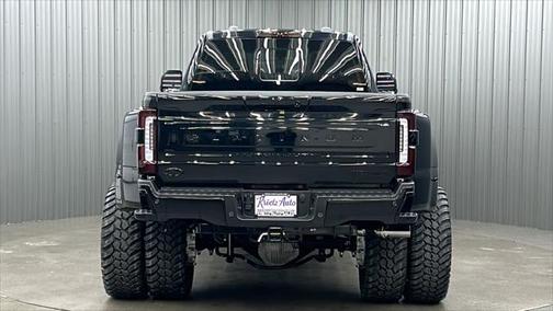 2024 Ford F-450 Platinum