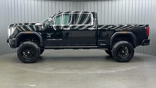 2025 GMC Sierra 2500 Denali