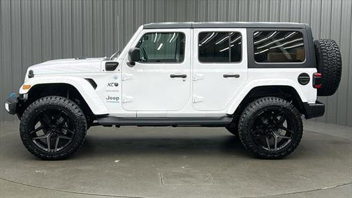 2022 Jeep Wrangler Unlimited 4xe Sahara