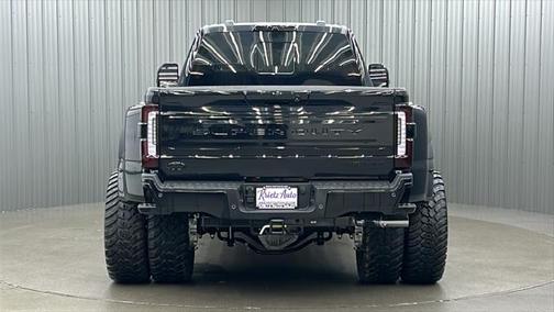 2025 Ford F-450 Platinum