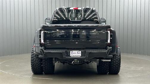 2025 Ford F-450 Platinum