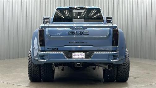 2025 GMC Sierra 3500 Denali