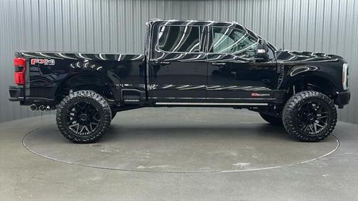2025 Ford F-250 Platinum