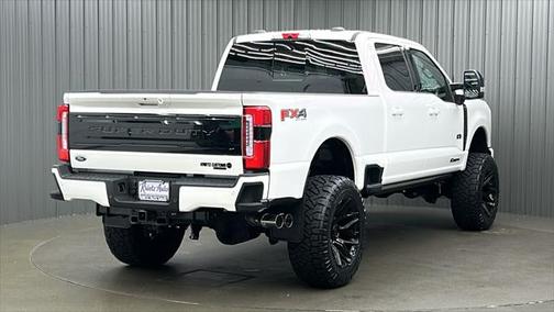 2025 Ford F-350 Platinum