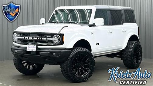 2024 Ford Bronco Outer Banks