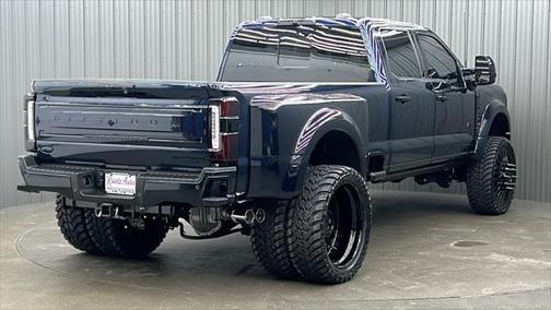 2024 Ford F-450 Platinum