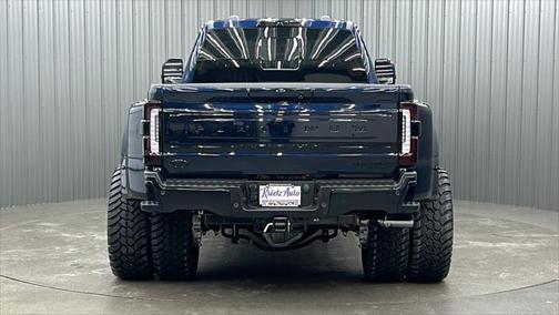 2024 Ford F-450 Platinum