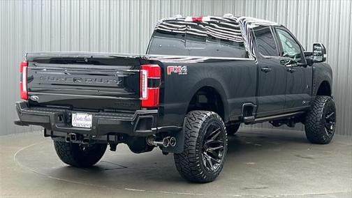 2025 Ford F-250 Platinum