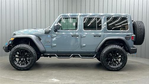2024 Jeep Wrangler 4xe Willys