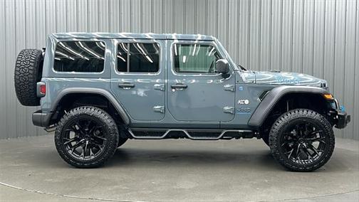 2024 Jeep Wrangler 4xe Willys