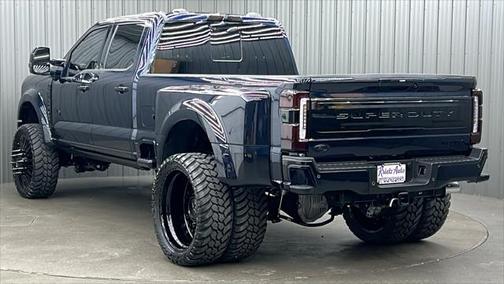 2025 Ford F-450 Platinum