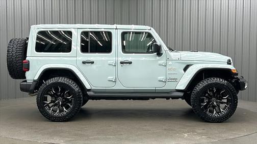 2024 Jeep Wrangler 4-Door Sahara 4x4