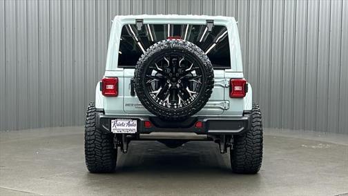 2024 Jeep Wrangler 4-Door Sahara 4x4