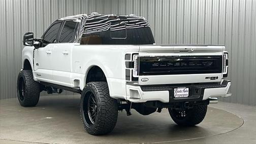 2025 Ford F-350 Platinum