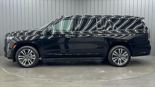 2022 Cadillac Escalade ESV Sport Platinum