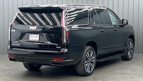2022 Cadillac Escalade ESV Sport Platinum