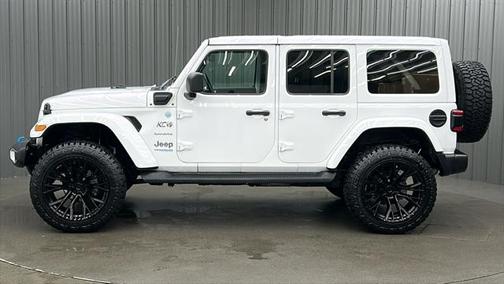 2022 Jeep Wrangler Unlimited 4xe Sahara