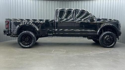 2024 Ford F-450 Platinum