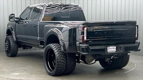 2024 Ford F-450 Platinum