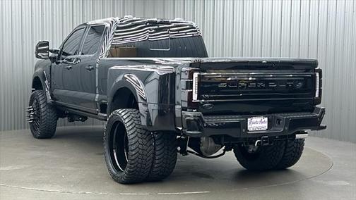 2025 Ford F-450 Platinum
