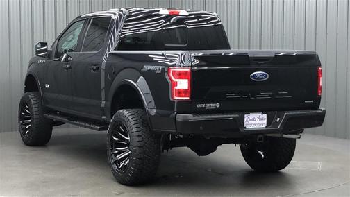 Photo 3 of 32 of 2019 Ford F-150 XLT