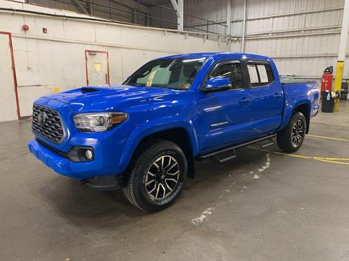 2020 Toyota Tacoma TRD Sport