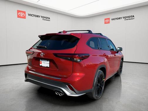2026 Toyota Highlander XSE