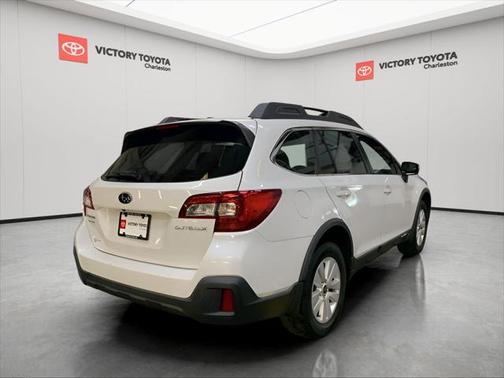 2019 Subaru Outback 2.5i