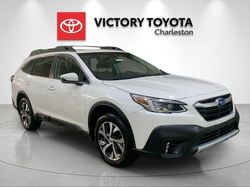 Crystal White Pearl 2020 Subaru Outback Limited