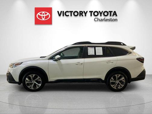 Crystal White Pearl 2020 Subaru Outback Limited