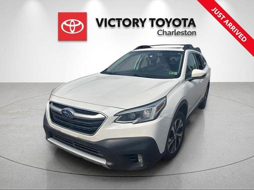 Crystal White Pearl 2020 Subaru Outback Limited